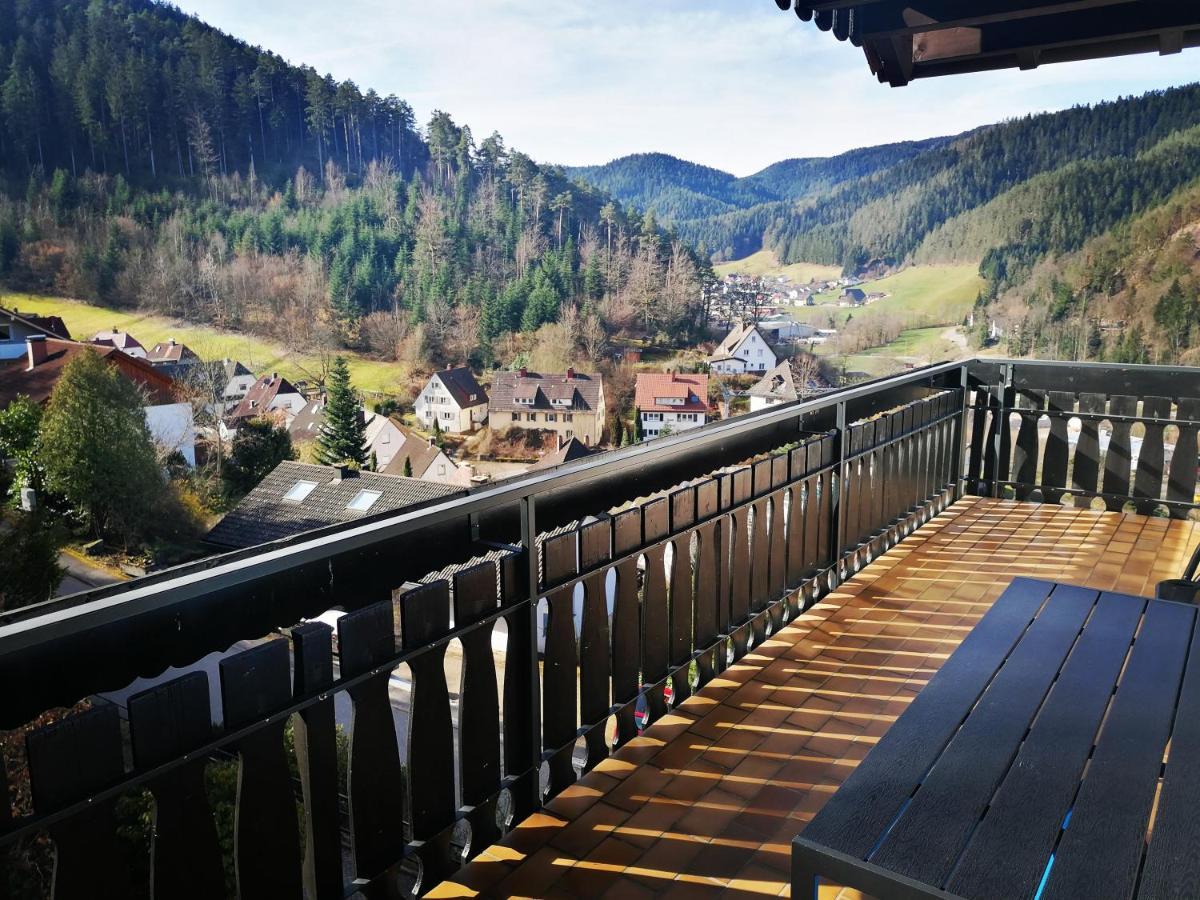 Haus Schwarzwaldblick Villa Hornberg Exterior photo